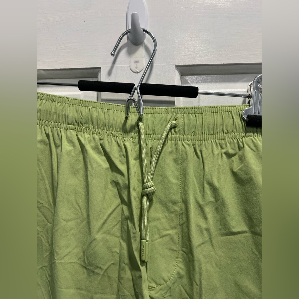 VRST NWT Everyday 5” Relaxed Elastic Waist UV Protection Green Shorts SZ XL NEW - Picture 4 of 10